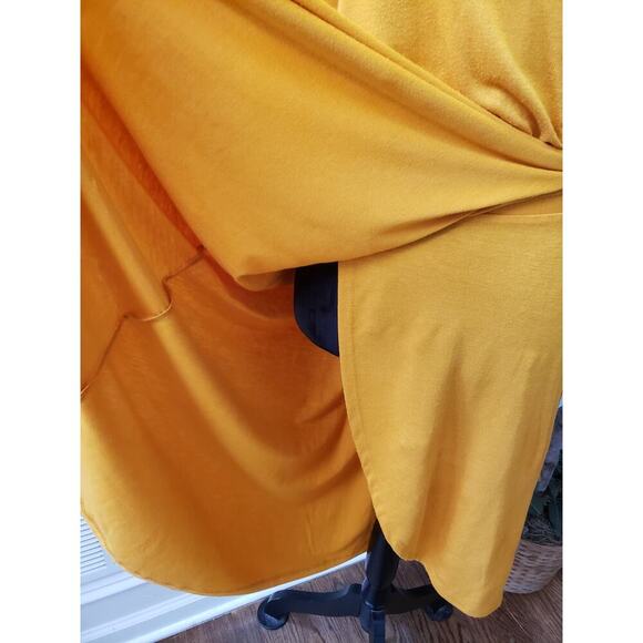 a.n.d Knee Length Dress Womens Small Yellow Long Sleeve V Neck Belted Open Front - Picture 12 of 13